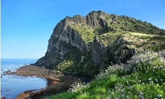 jeju mountains sea